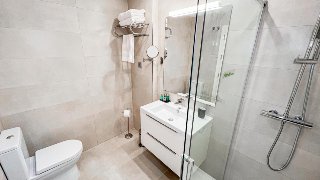 La Serena Mar, Benalmadena Pueblo, Luxury Apartment With Jacuzzi ภายนอก รูปภาพ